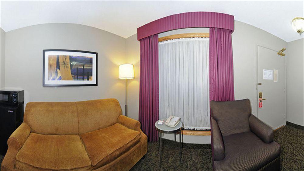 Fairbridge Inn & Suites Fort Wayne Bagian luar foto